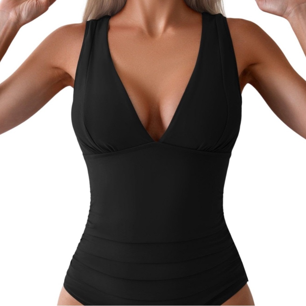 Eomenie Black One Piece Swimsuit - Picture 2 of 8